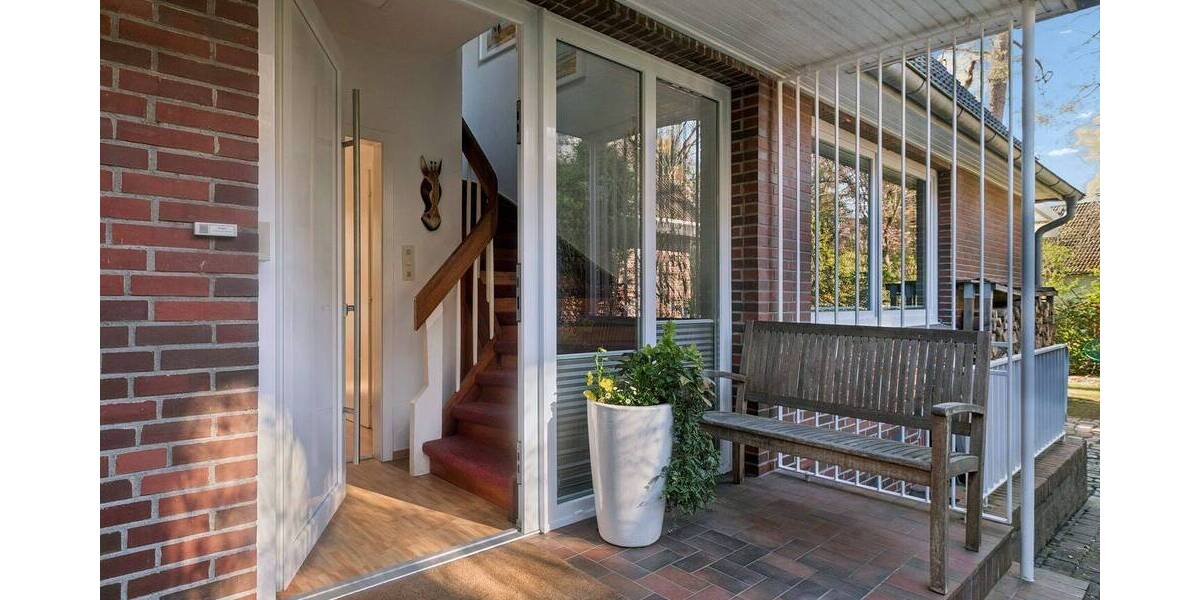 Einfamilienhaus Hamburg Rissen - 7 Zimmer, 215 m&sup2;, 1.290.000&euro; | Angebot:26220303