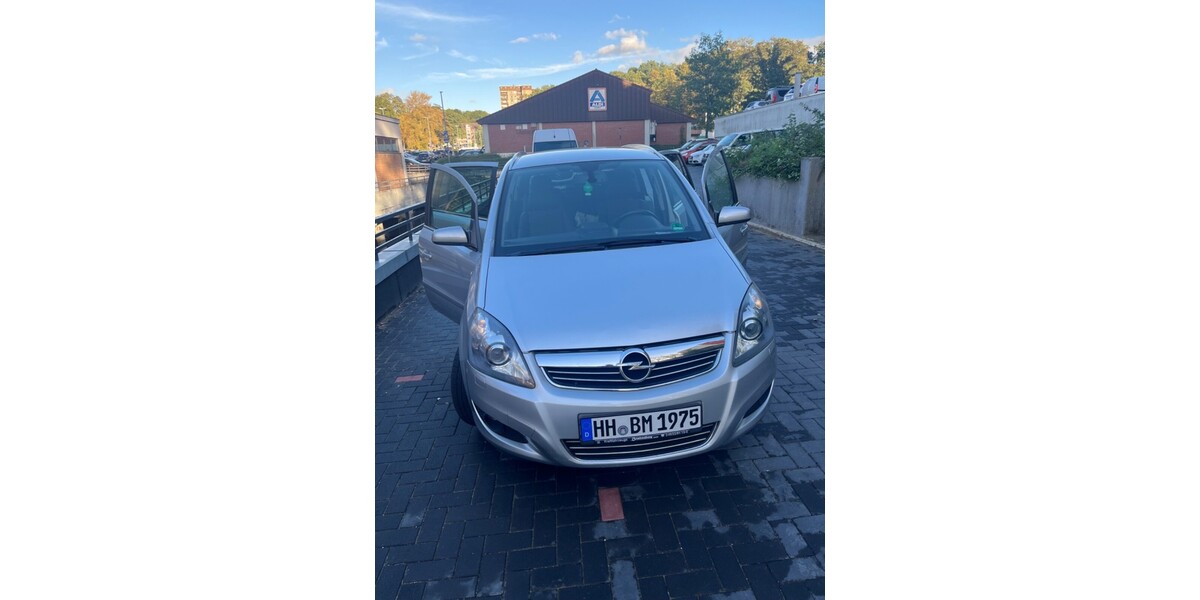 Opel Zafira 209.103 km 4.799 € Geesthacht 21502