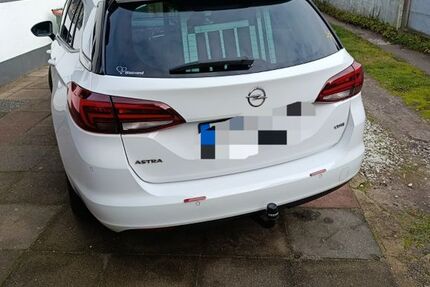 Opel Astra 181.000 km 5.300 &euro; Hamburg 21079