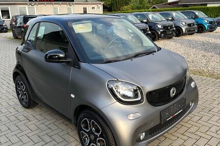 Smart ForTwo 32.876 km 17.799 € Pinneberg 25421