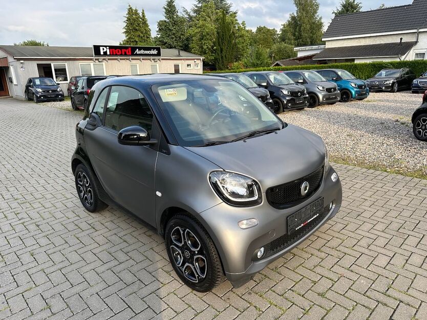 Smart ForTwo 32.876 km 17.799 € Pinneberg 25421
