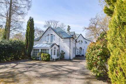 Haus Hamburg Altona - 6 Zimmer, 197 m&sup2;, 3.500&euro; | Angebot:26153246