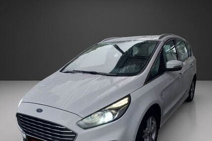 Ford S-Max 241.600 km 12.990 € Hamburg 22111