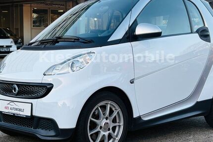Smart ForTwo 33.300 km 9.370 &euro; Norderstedt 22851