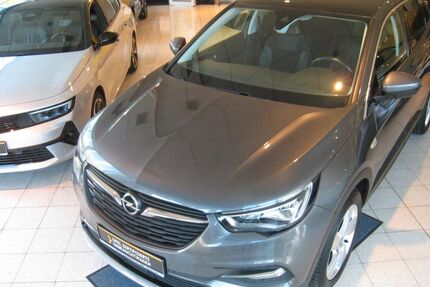 Opel Grandland (X) 136.294 km 12.990 &euro; Barsbüttel 22885