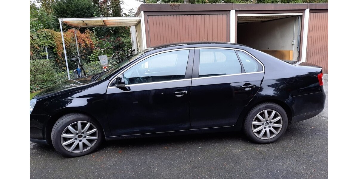 VW Jetta 65.414 km 6.500 € Hamburg 20038