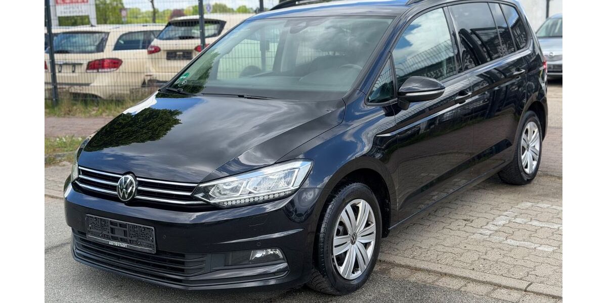 VW Touran 318.000 km 13.700 &euro; Stapelfeld bei Hamburg 22145