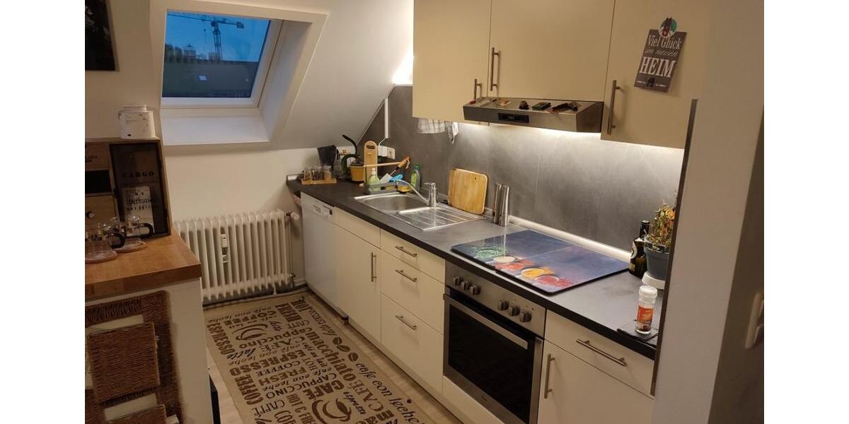 Dachgeschoßwohnung Hamburg Barmbek-Süd - 2 Zimmer, 55 m&sup2;, 1.250&euro; | Angebot:24631665