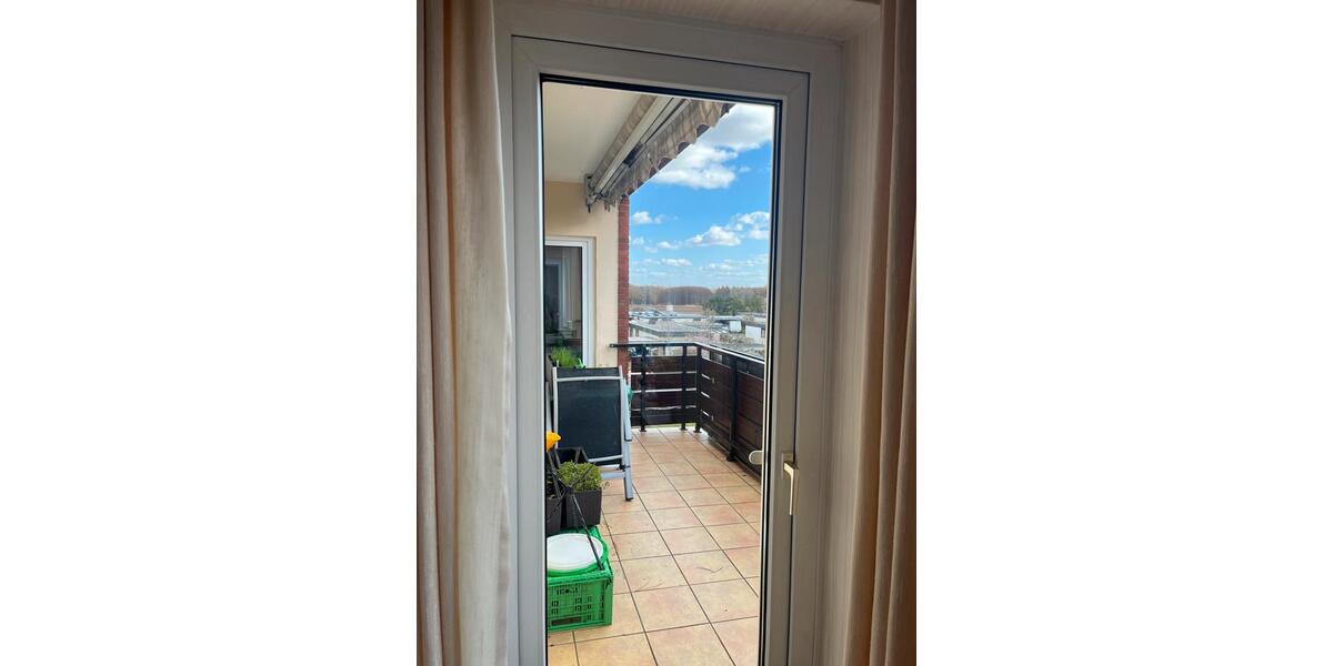 Dachgeschoßwohnung Halstenbek - 4 Zimmer, 93 m&sup2;, 270.000&euro; | Angebot:26517560