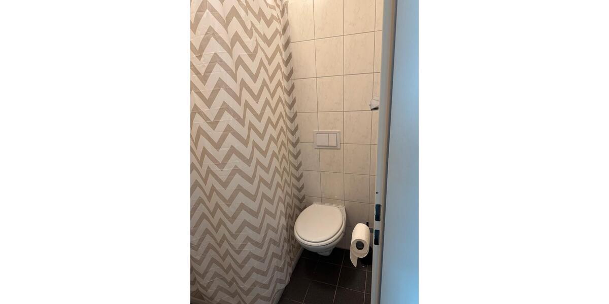 Erdgeschoßwohnung Hamburg Altona-Nord - 1 Zimmer, 21 m&sup2;, 900&euro; | Angebot:26413227
