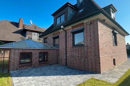 Haus Rellingen - 4 Zimmer, 115 m&sup2;, 2.250&euro; | Angebot:25300298