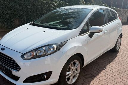 Ford Fiesta 108.000 km 5.700 &euro; Hamburg 21149