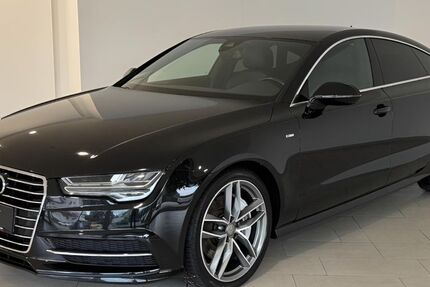 Audi A7 150.000 km 27.990 € Hamburg 22043