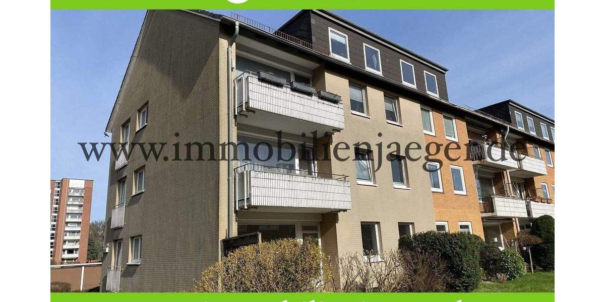 Fußnähe EKZ Farmsen - Grünflächen Berner Au - Dachwohnung in ruhiger Wohnlage - Wannenbad - EKB 2 zimmer