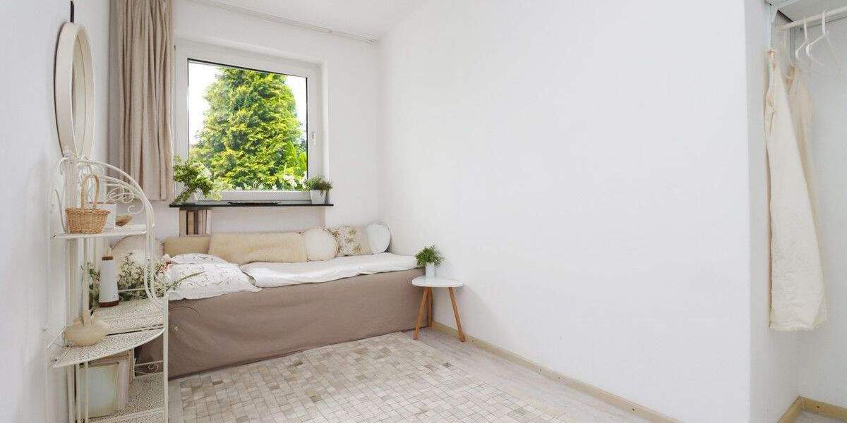 Reihenmittelhaus Norderstedt / Harksheide Harksheide - 6 Zimmer, 110 m&sup2;, 395.000&euro; | Angebot:25361084