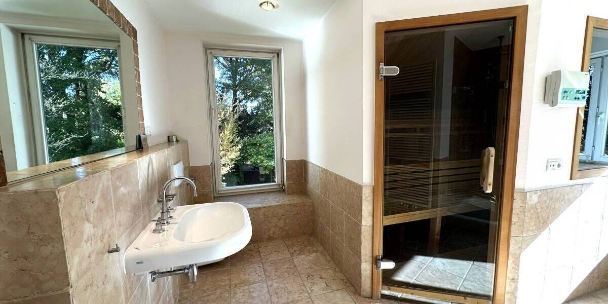 Einfamilienhaus Hamburg Duvenstedt - 7 Zimmer, 245 m&sup2;, 995.000&euro; | Angebot:26393336