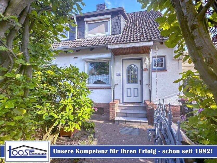 Erbbaugrundstück - Reihenendhaus im Dornröschenschlaf in Hamburg Wandsbek-Gartenstadt