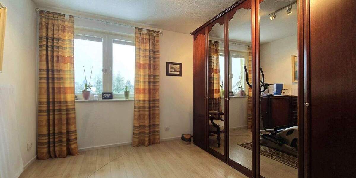 Doppelhaushälfte Hamburg Sasel - 4 Zimmer, 129 m&sup2;, 910.000&euro; | Angebot:25865361