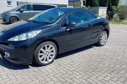 Peugeot 207 153.000 km 3.980 &euro; Stapelfeld bei Hamburg 22145