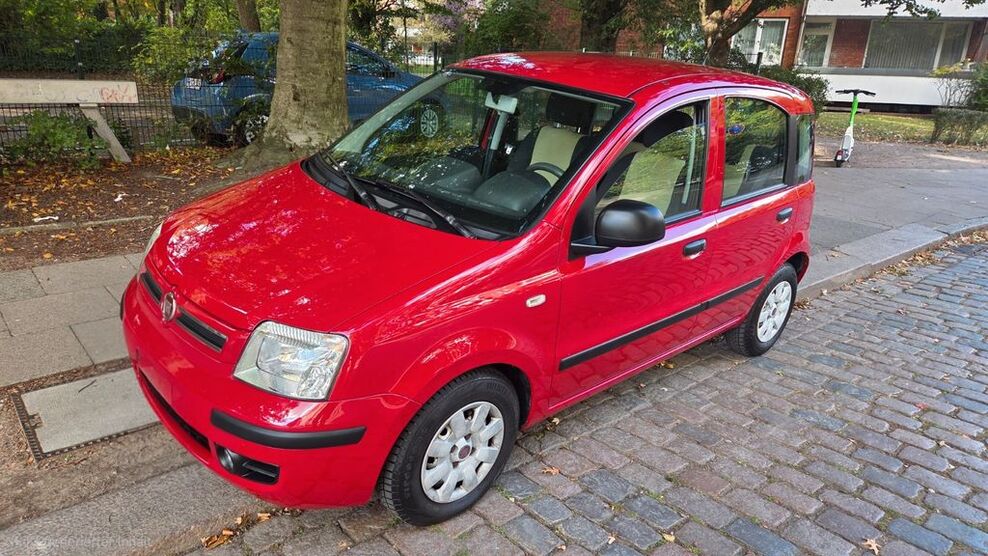 Fiat Panda 108.671 km 2.399 € Hamburg 20257