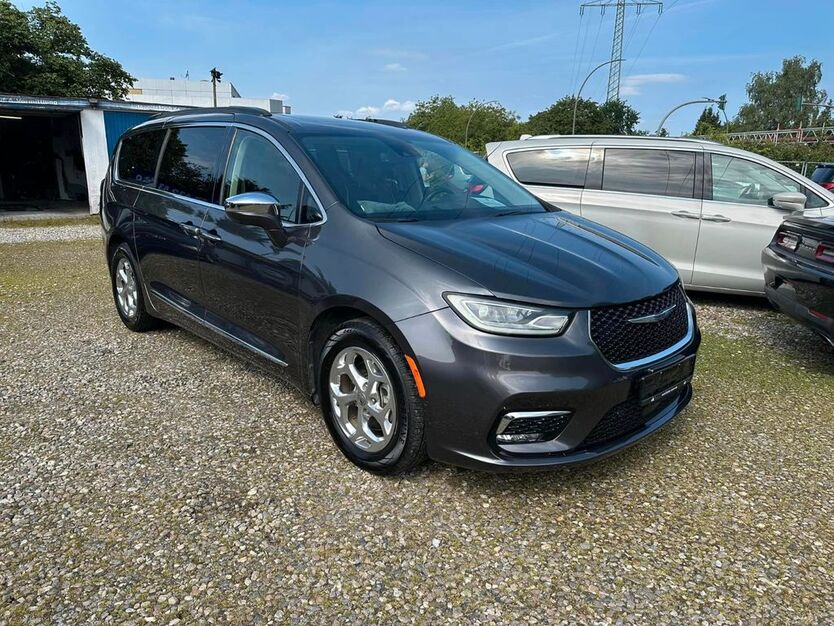 Chrysler Pacifica 114.000 km 35.999 € Hamburg 22309