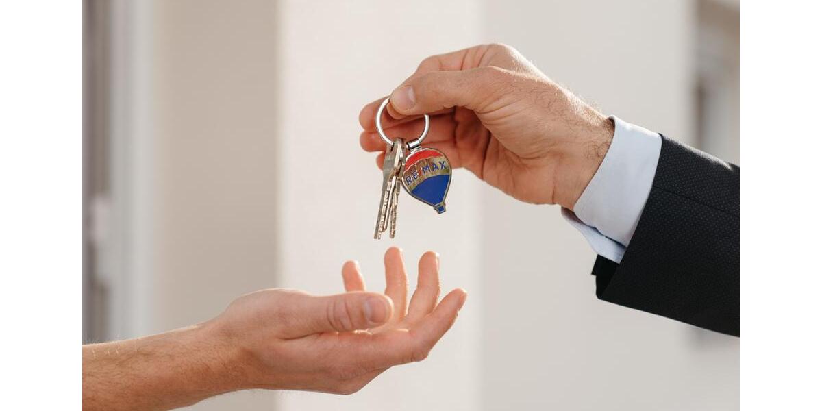 Gewerbefläche mit kompletter Einrichtung & Franchise Konzept gegen Ablöse von 44.900 € zimmer