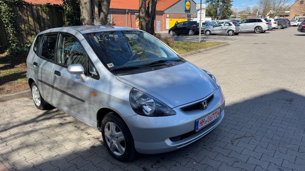 Honda Jazz 58.000 km 5.999 &euro; Hamburg 22045