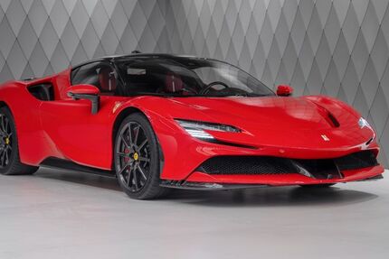 Ferrari SF90 1.924 km 418.750 &euro; Schenefeld 22869