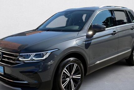 VW Tiguan 90.354 km 24.450 &euro; Geesthacht 21502