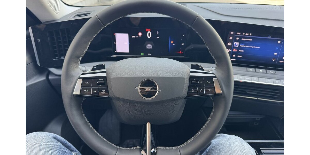 Opel Astra L Kult Gelb 1.001 km 19.999 &euro; Hamburg 22339