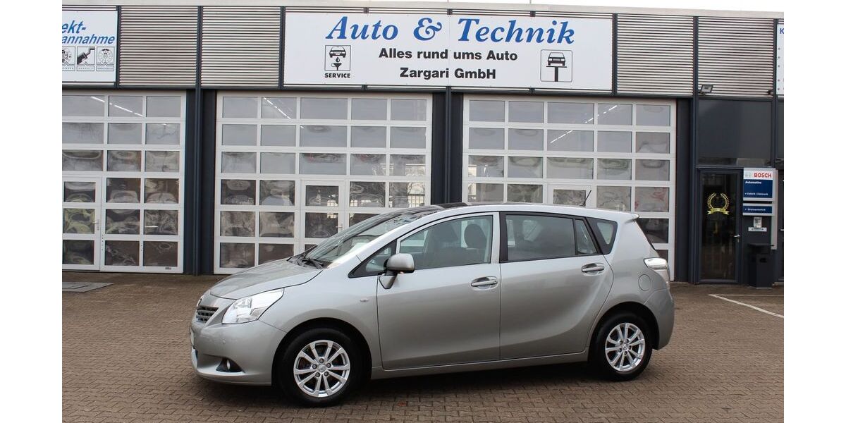 Toyota Verso 68.670 km 9.999 &euro; Glinde (bei Hamburg) 21509