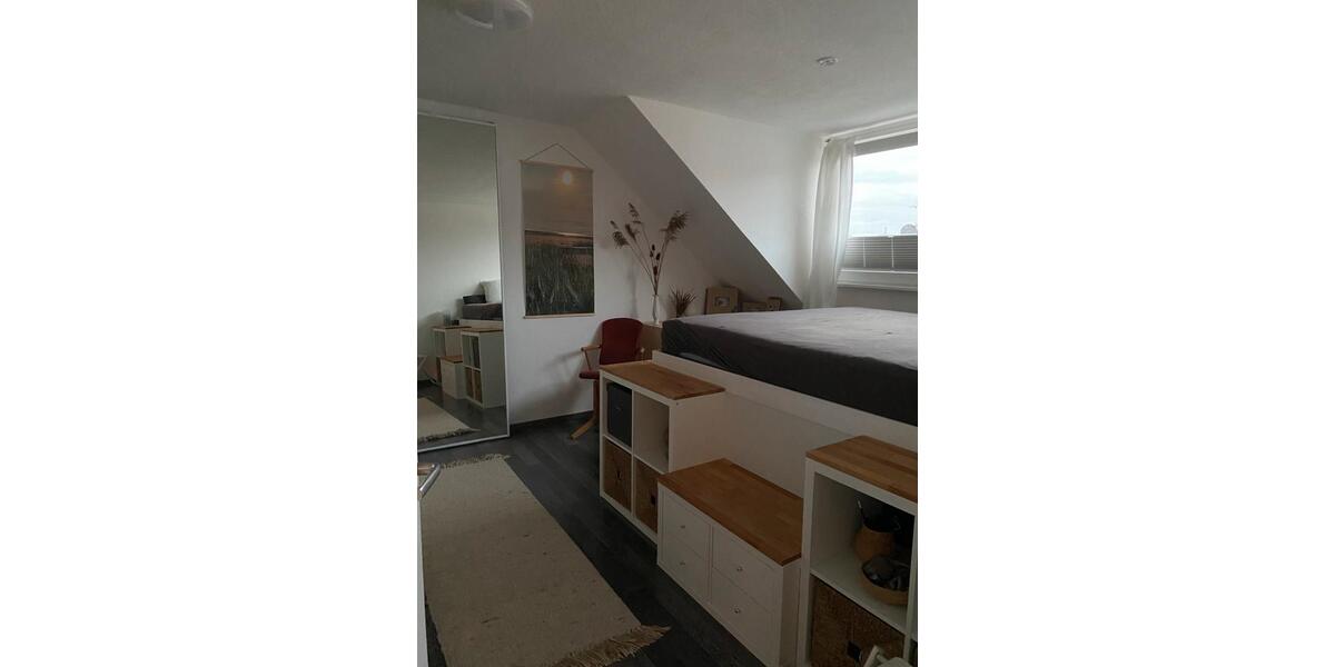 Dachgeschoßwohnung Hamburg Harburg - 1 Zimmer, 16 m&sup2;, 580&euro; | Angebot:25232525