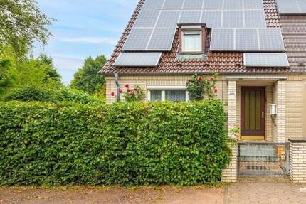 Doppelhaushälfte mit großem Garten - Erbpachtgrundstück in Wedel 4 zimmer