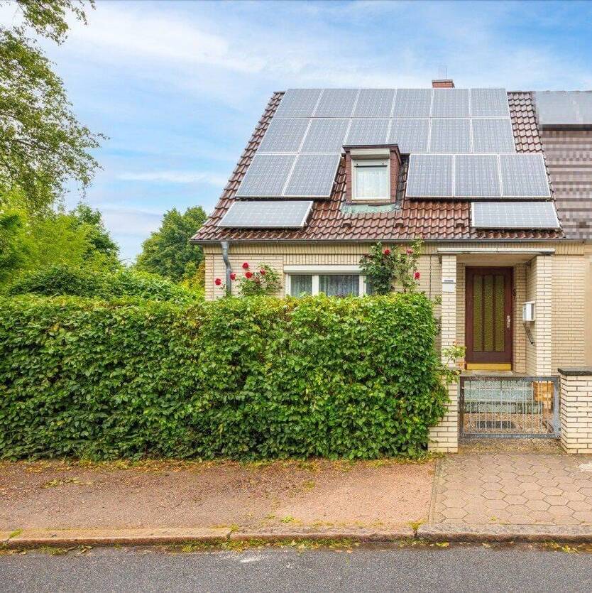 Doppelhaushälfte mit großem Garten - Erbpachtgrundstück in Wedel 4 zimmer