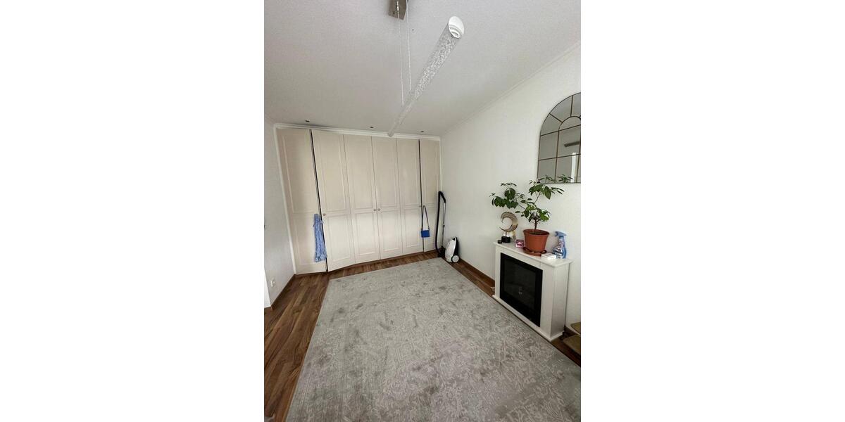 Gepflegte 2,5 Zimmer Wohnung von Privat in Meckelfeld. 2.5 zimmer