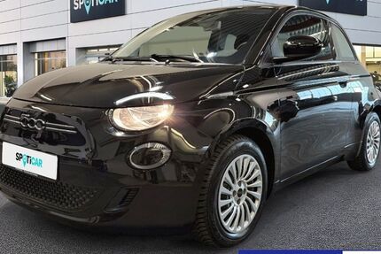 Fiat 500e 23.684 km 16.990 &euro; Hamburg 20537