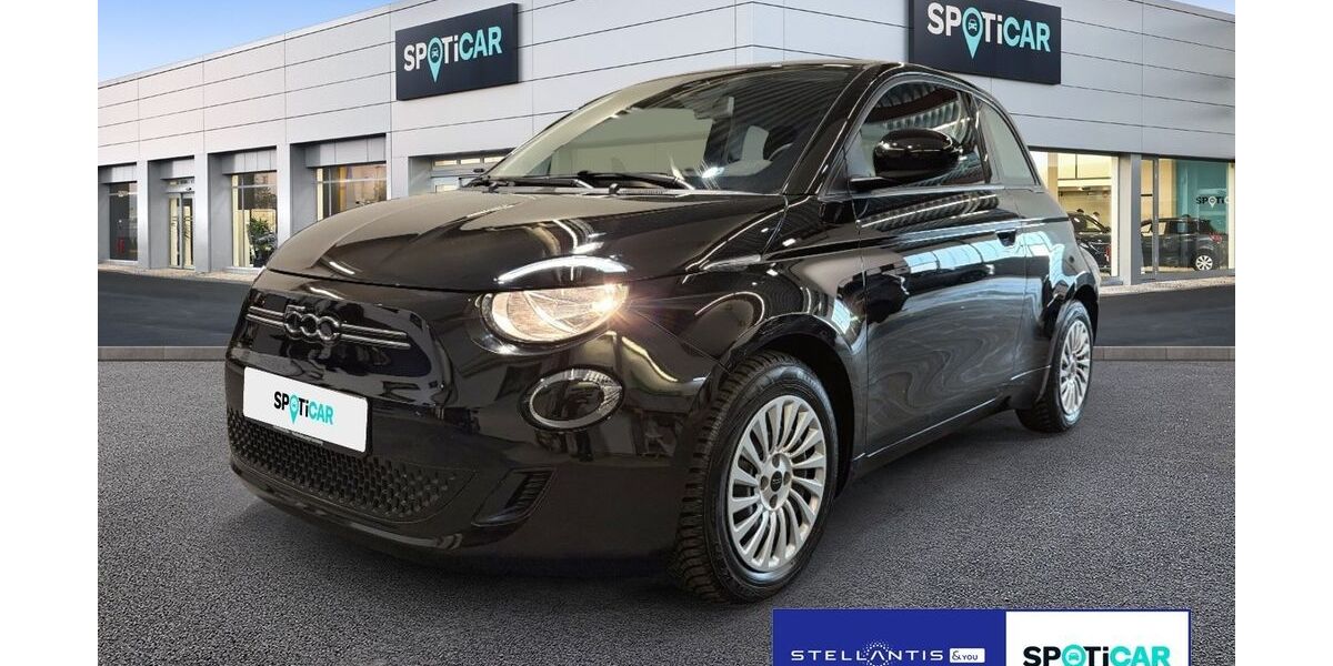 Fiat 500e 23.684 km 16.990 &euro; Hamburg 20537