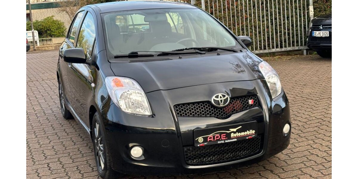 Toyota Yaris 190.000 km 3.499 &euro; Norderstedt 22848