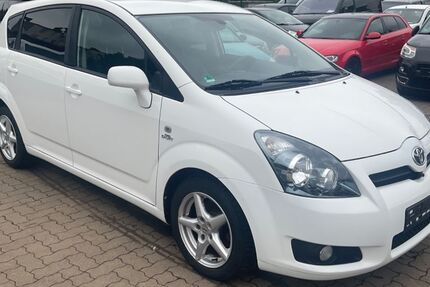 Toyota Corolla Verso 136.600 km 2.999 &euro; Hamburg 21107