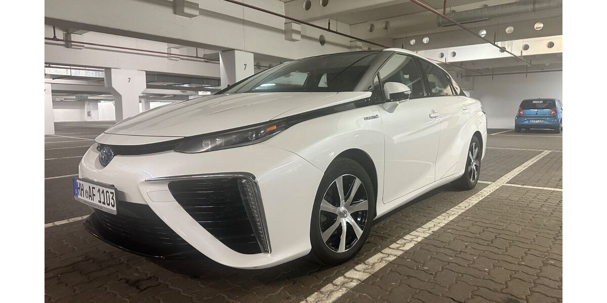Toyota Mirai 64.000 km 9.200 &euro; Hamburg 22159