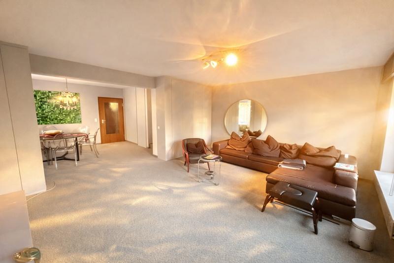 * Hier lässt es sich leben * Willkommen im Alstertal am Naturschutzgebiet Hainesch-Iland - Doppelhaushälfte Hamburg Sasel | Angebot:25893086