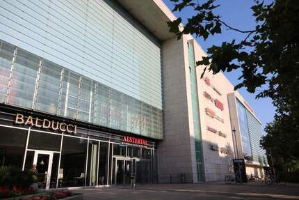 Büro Praxisfläche im Alstertal-EKZ! 6 zimmer