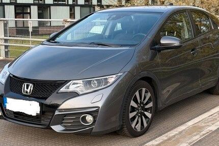 Honda Civic 85.000 km 12.400 &euro; Hamburg 22159