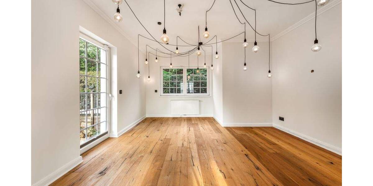 Exklusives Wohnhaus mit Wellnessbereich, Pool und Doppelgarage in Seevetal 6 zimmer