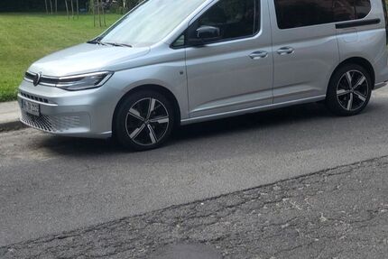 VW Caddy 146.800 km 22.100 &euro; Hamburg 21079