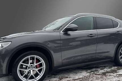 Alfa Romeo Stelvio 72.150 km 25.990 &euro; Hamburg 22391