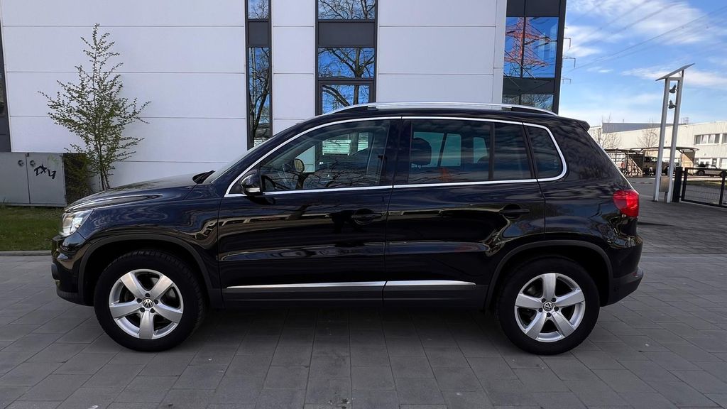 VW Tiguan 165.260 km 7.900 &euro; Hamburg 21079