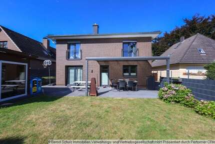 Haus zum Kaufen in Hamburg 799.000 € 135.76 m² 4 zimmer