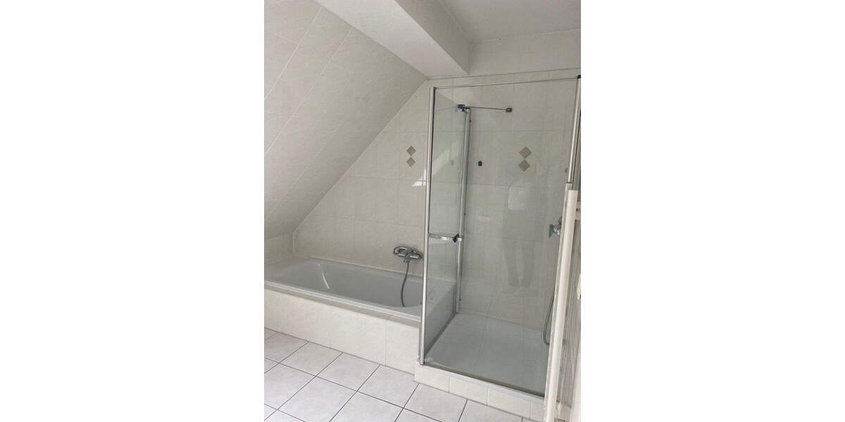 Etagenwohnung Wellingsbüttel Wellingsbüttel - 2 Zimmer, 85 m&sup2;, 440.000&euro; | Angebot:24835052