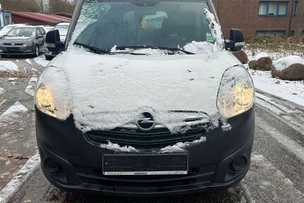Opel Combo 142.000 km 6.450 &euro; Hamburg 21079